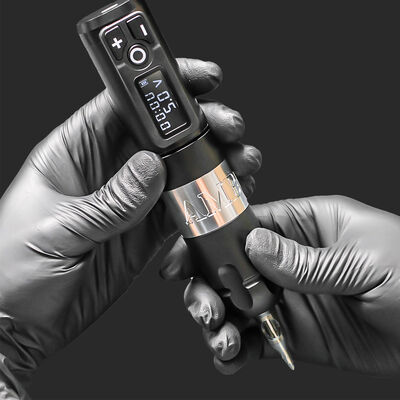Ambition Soldier Digitalanzeige, elektrische Tätowierpistole, kabellose Maschine, rotierende Tätowierstiftmaschine für Tätowierer fournisseur